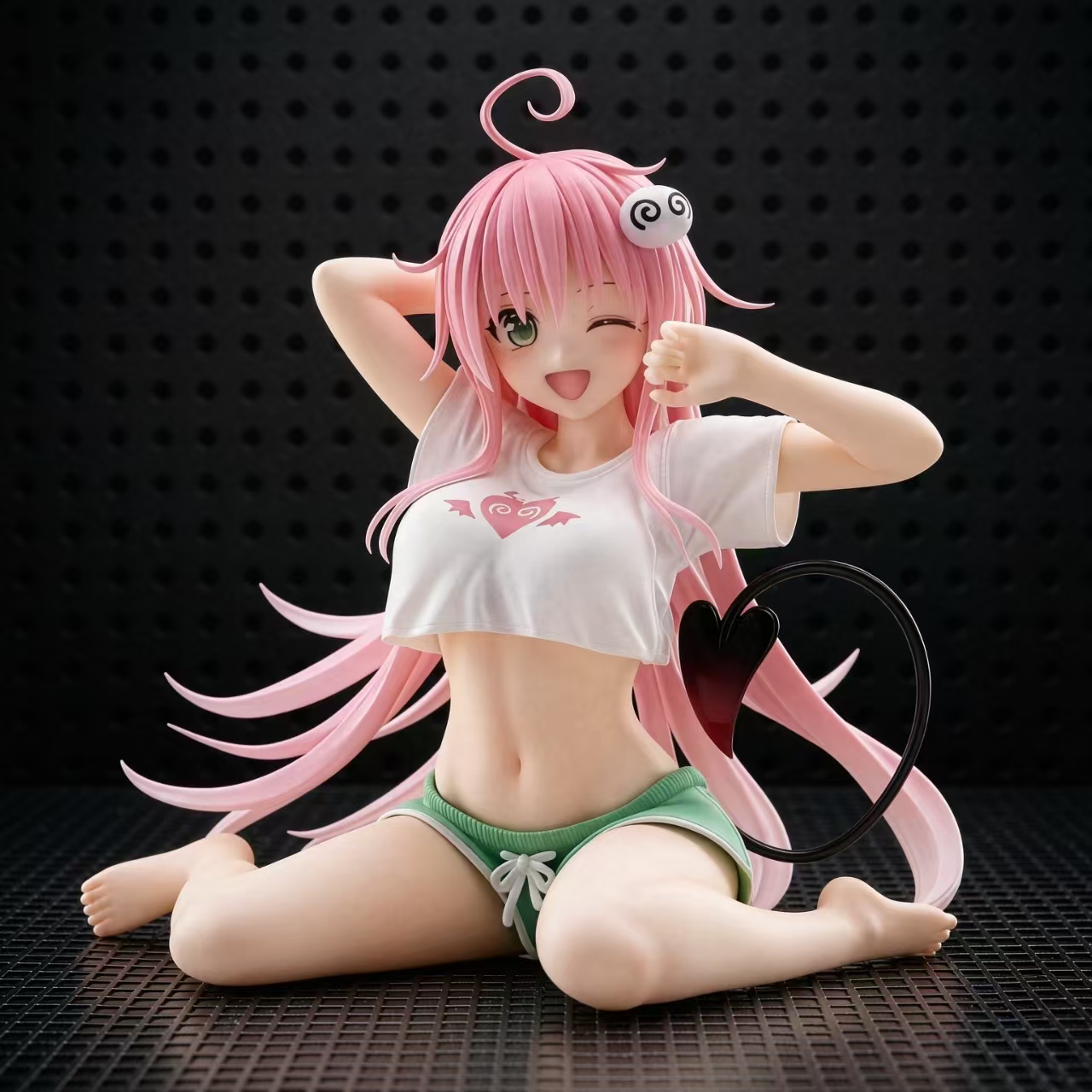 Popular Anime Merchandise - Figurka Rara z serii anime, model